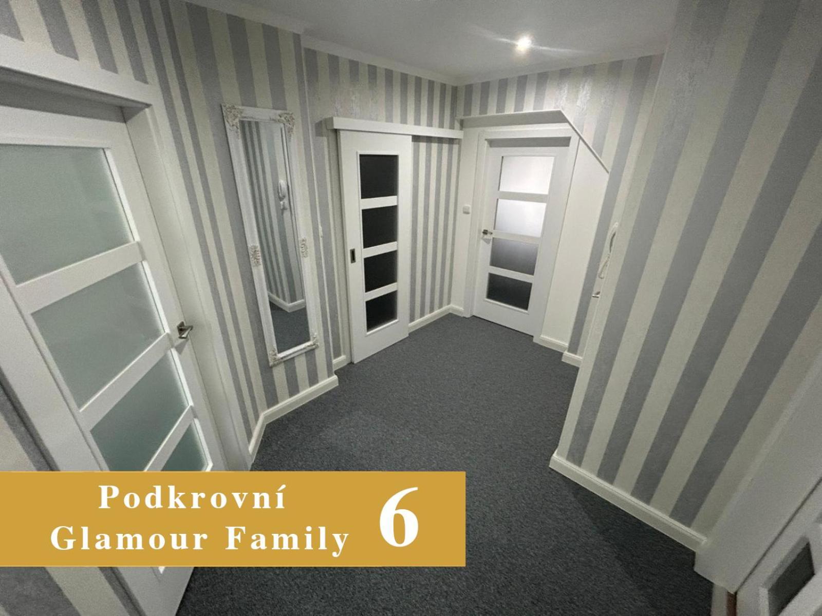 Efipa Glamour Apartments Plzen Ngoại thất bức ảnh