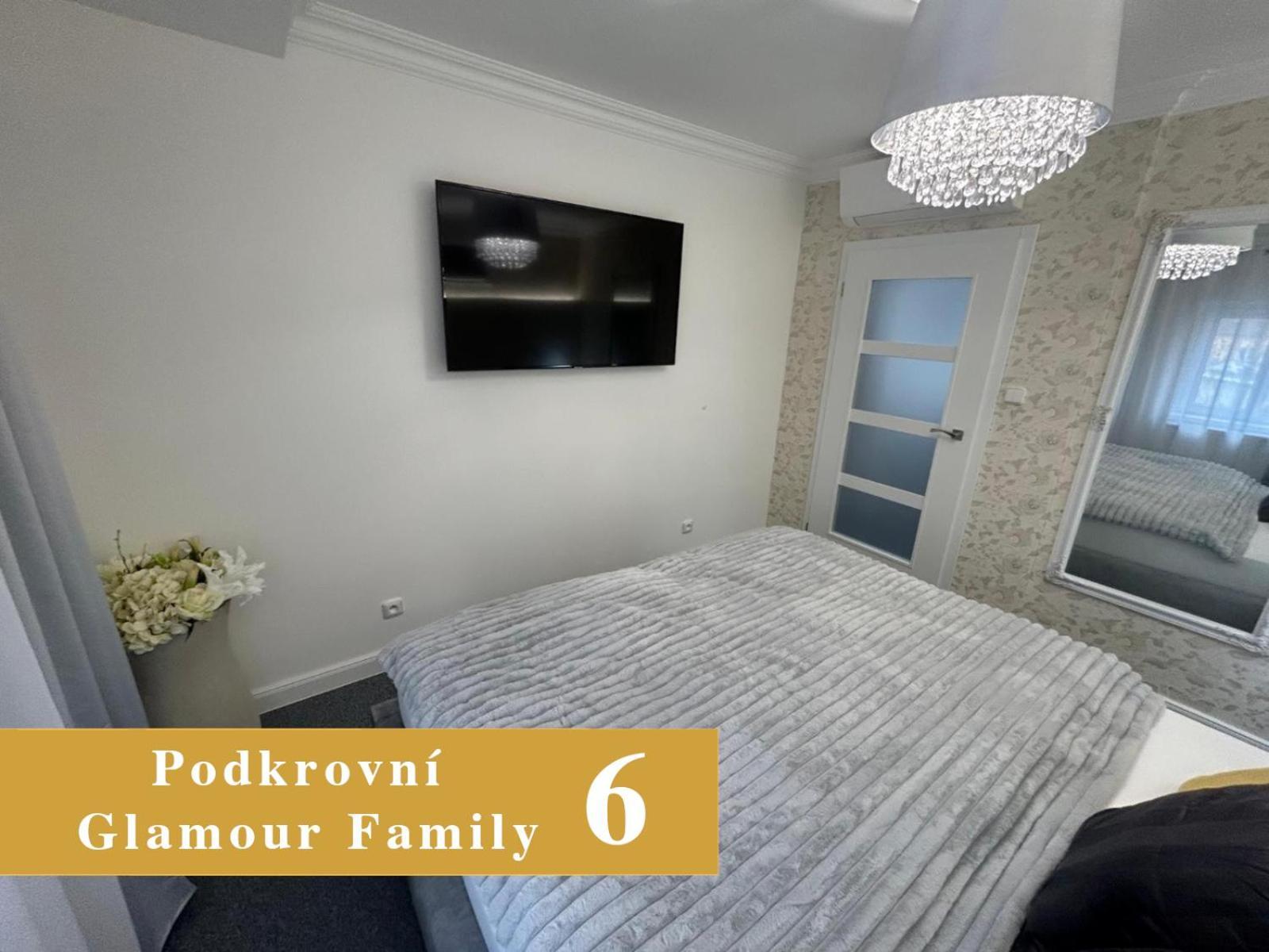 Efipa Glamour Apartments Plzen Ngoại thất bức ảnh