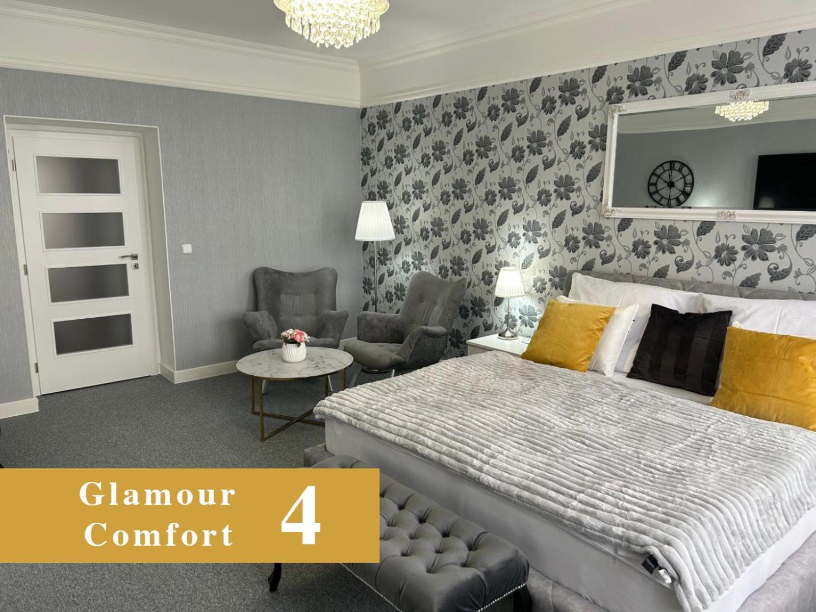Efipa Glamour Apartments Plzen Ngoại thất bức ảnh